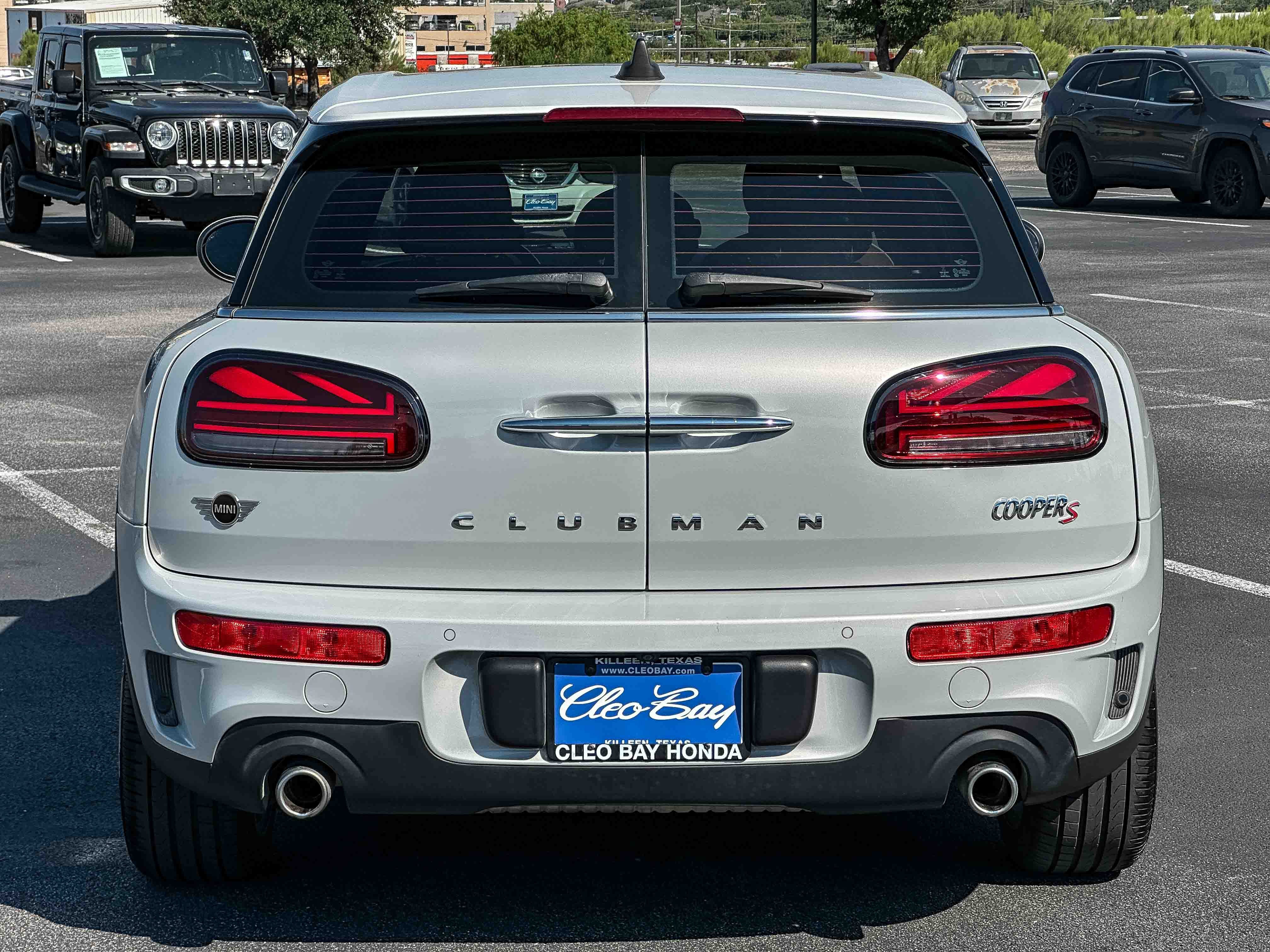 Used 2022 MINI Cooper Clubman S w/ Signature Upholstery Package FWD image 7