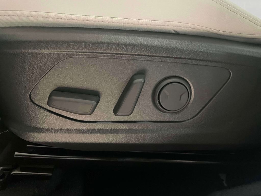 New 2026 Hyundai Tucson SEL image 18