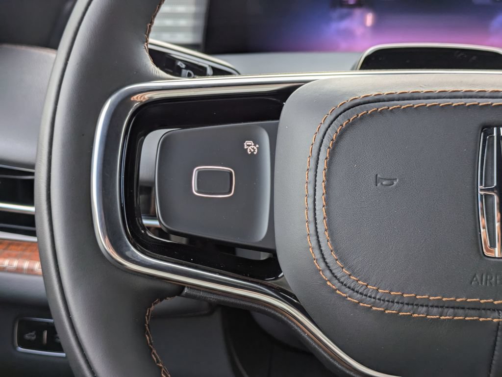 New 2027 Lincoln Navigator Black Label AWD/4WD image 28
