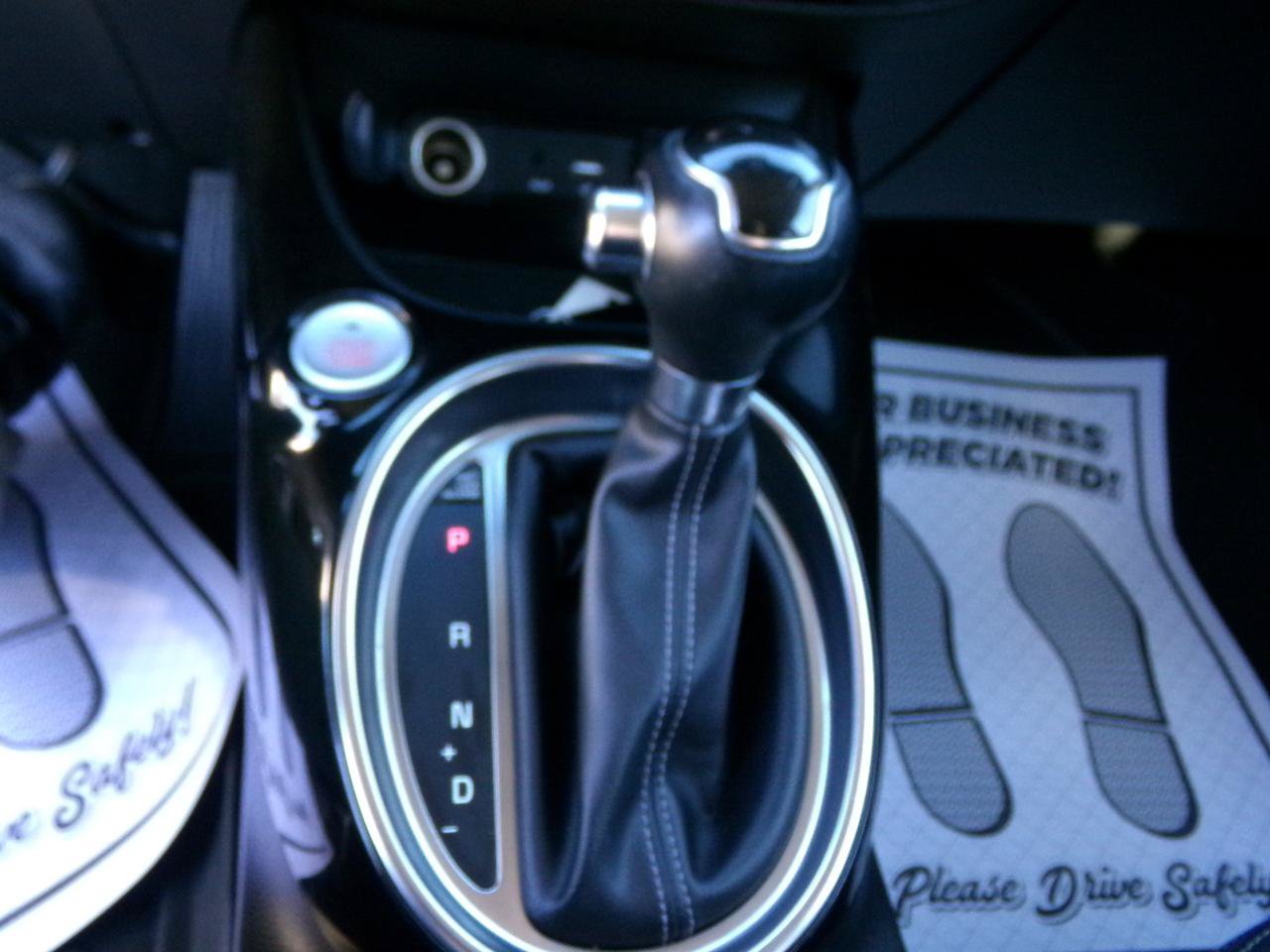 Used 2019 Kia Soul + w/ Audio Package FWD image 6