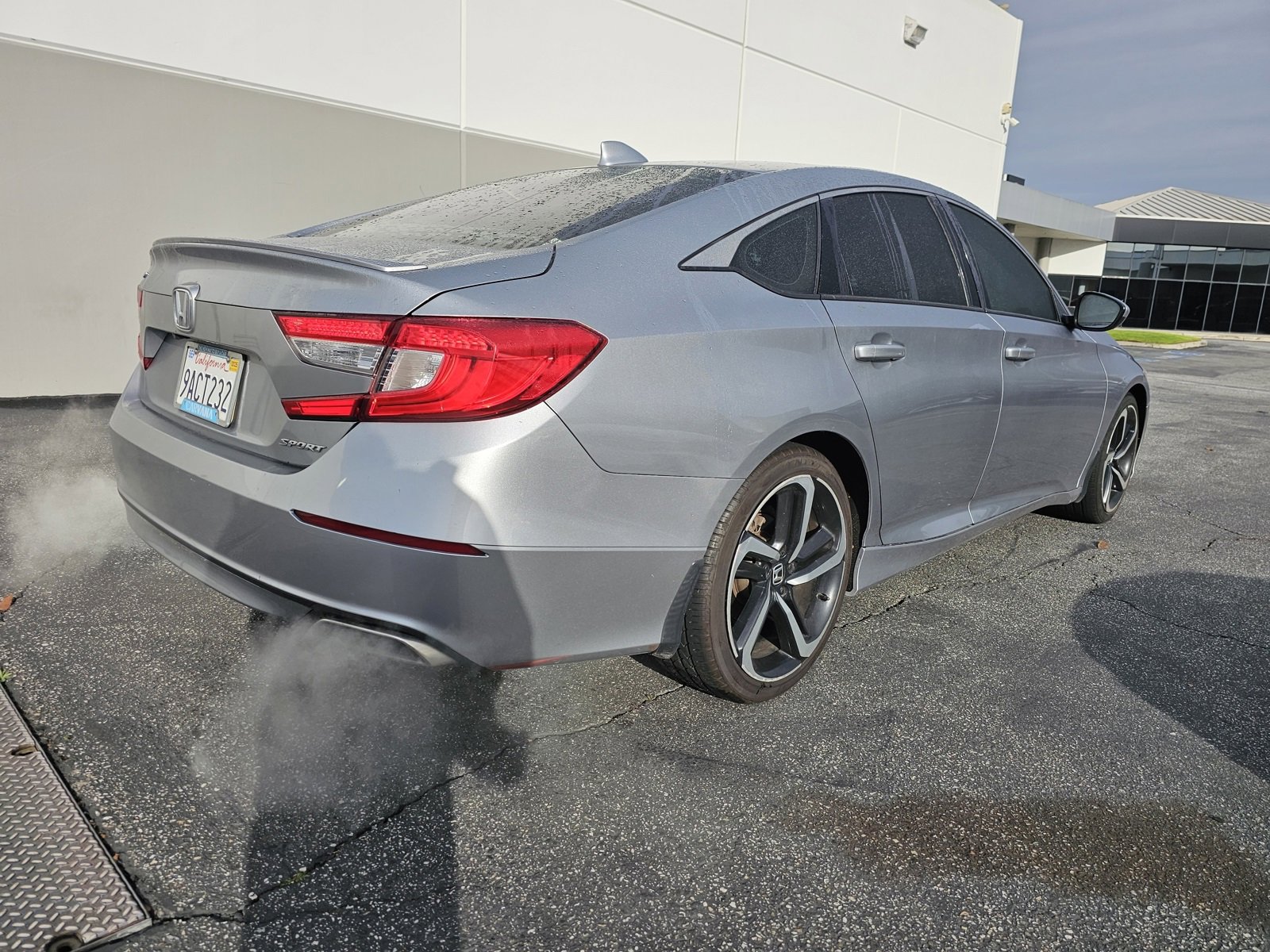 Used 2020 Honda Accord Sport image 2