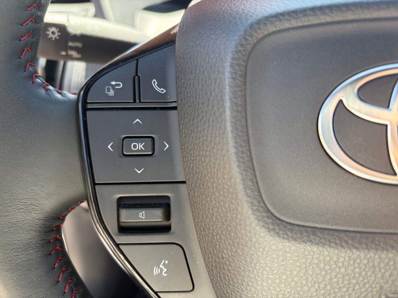 Certified 2025 Toyota bZ4X AWD image 9