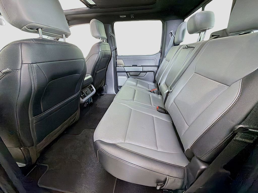 Used 2024 Ford F150 Lightning Lariat image 27