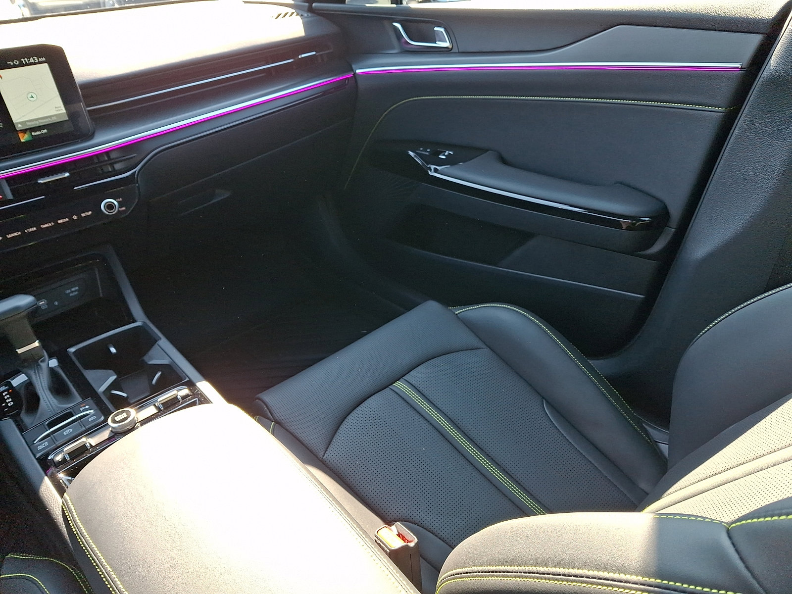 Used 2025 Kia K5 GT image 16