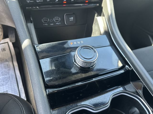 Used 2023 Jeep Grand Cherokee L Laredo AWD/4WD image 24
