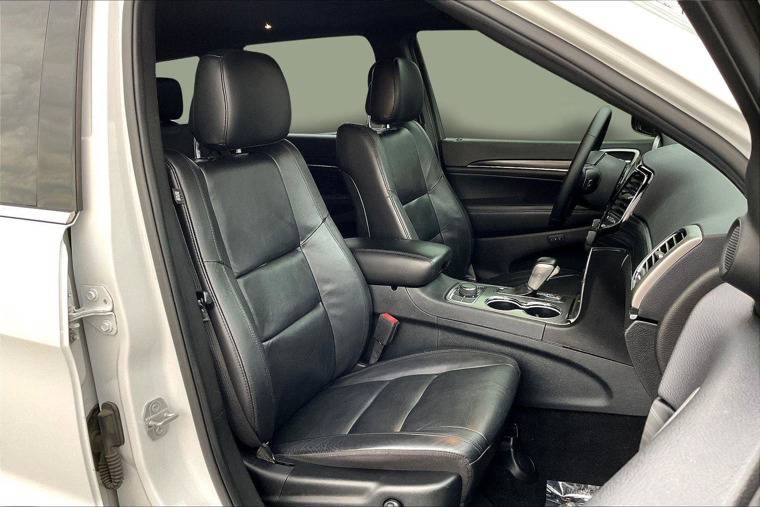 Used 2020 Jeep Grand Cherokee Limited image 7