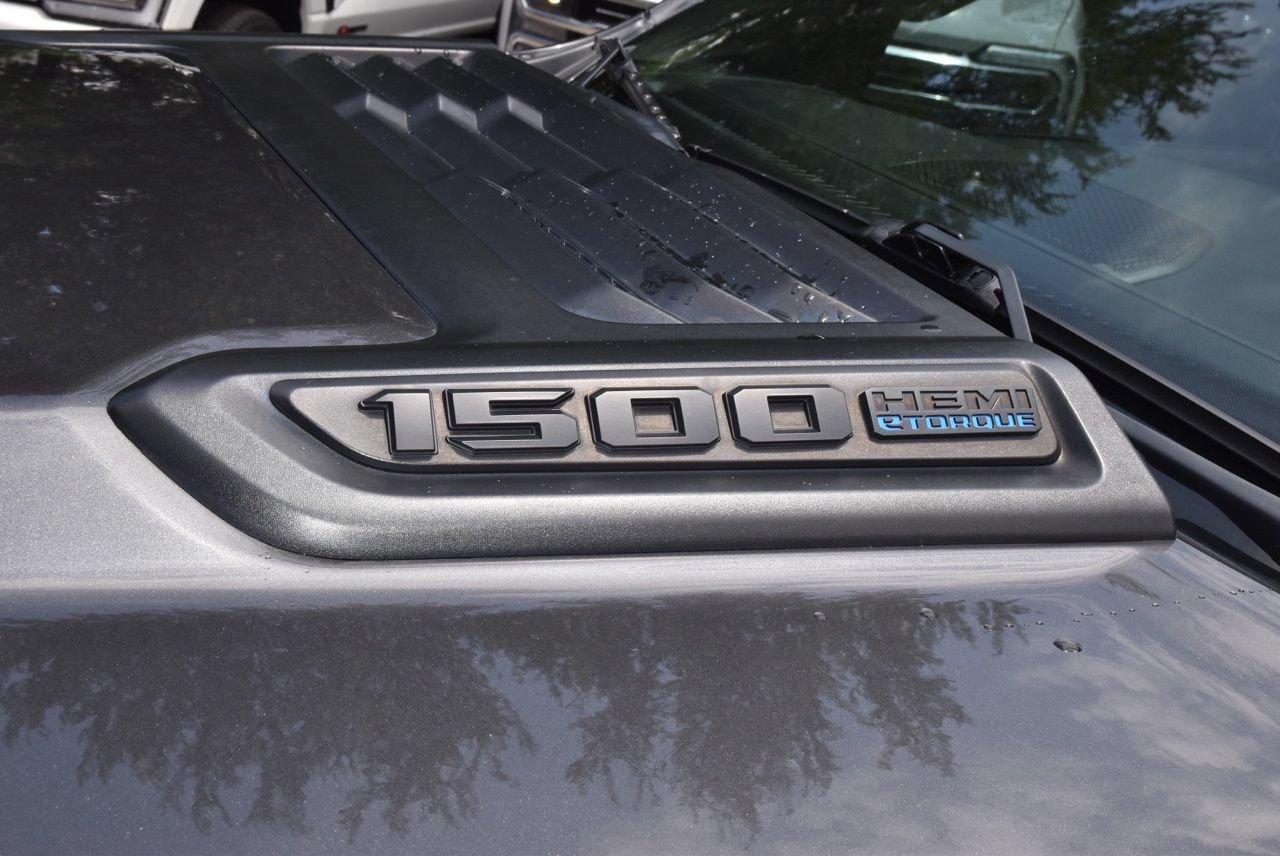 Used 2024 RAM 1500 Rebel AWD/4WD image 39