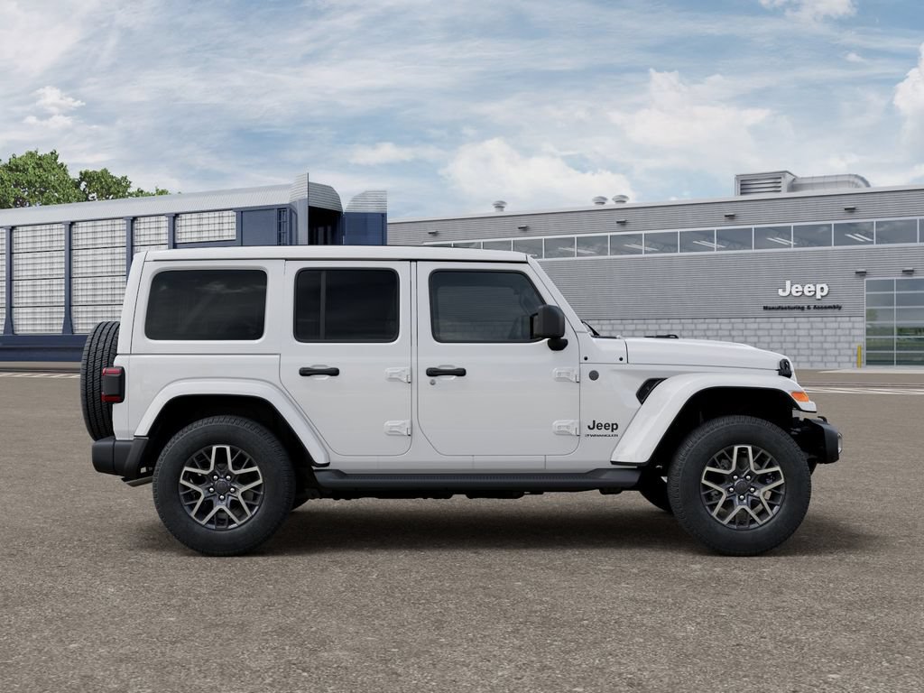 New 2026 Jeep Wrangler Unlimited Sahara AWD/4WD image 21