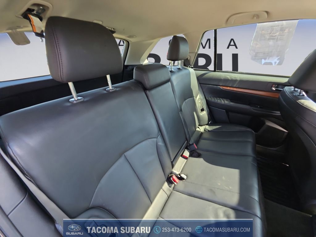 Used 2014 Subaru Outback 2.5i Limited w/ Moonroof Package image 18