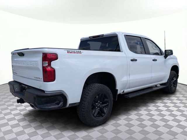 Used 2024 Chevrolet Silverado 1500 Custom Trail Boss AWD/4WD image 4