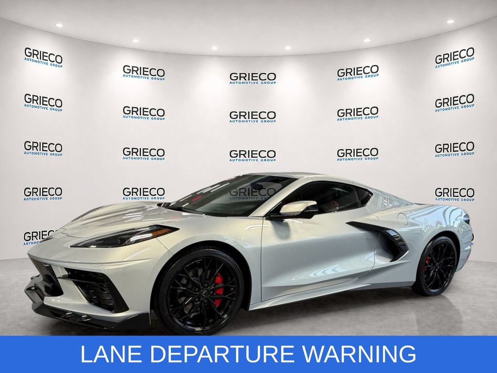 Used 2024 Chevrolet Corvette Stingray Premium Cpe RWD image 3