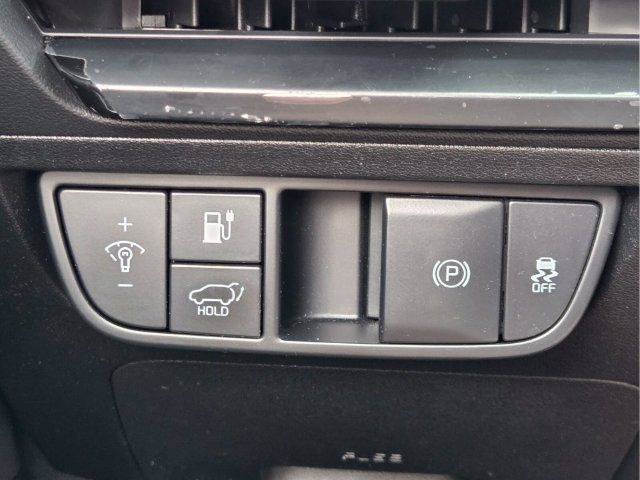 Used 2022 Kia EV6 Wind RWD image 29
