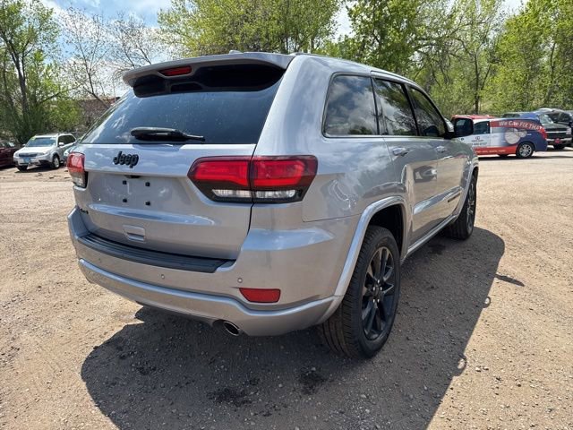 Used 2021 Jeep Grand Cherokee Laredo X AWD/4WD image 5