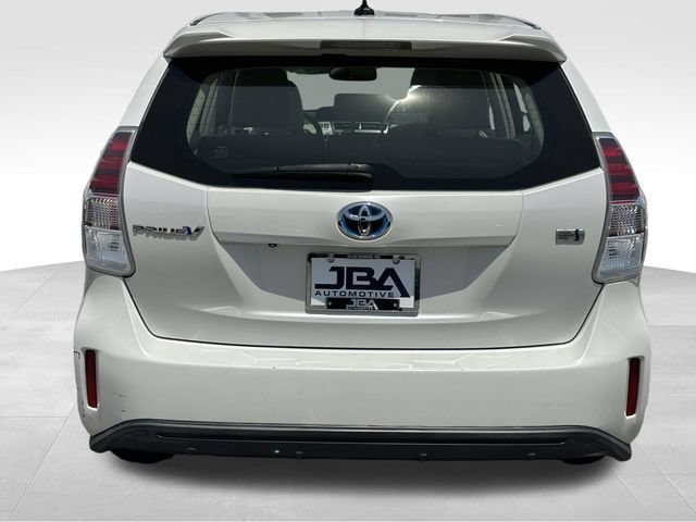 Used 2016 Toyota Prius V Four FWD image 26