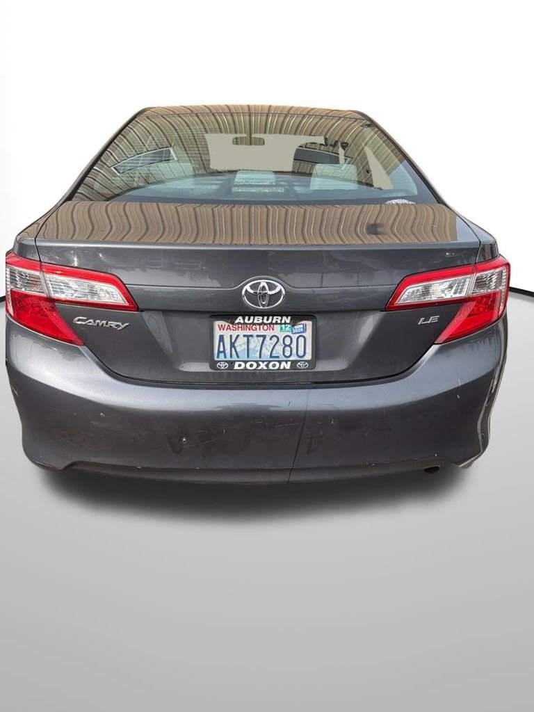 Used 2012 Toyota Camry LE image 10