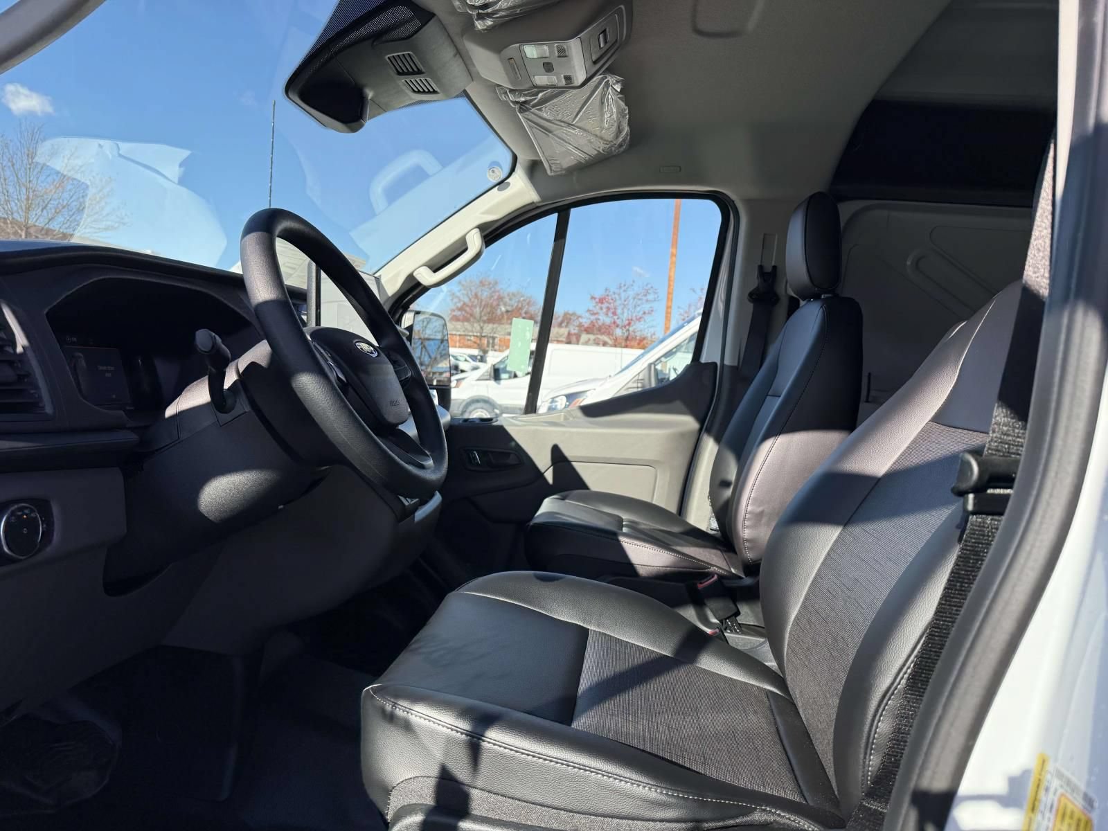 New 2026 Ford Transit 250 Low Roof w/ Load Area Protection Package RWD image 10