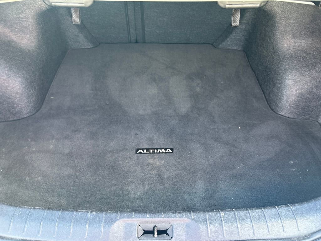Used 2024 Nissan Altima 2.5 S FWD image 25