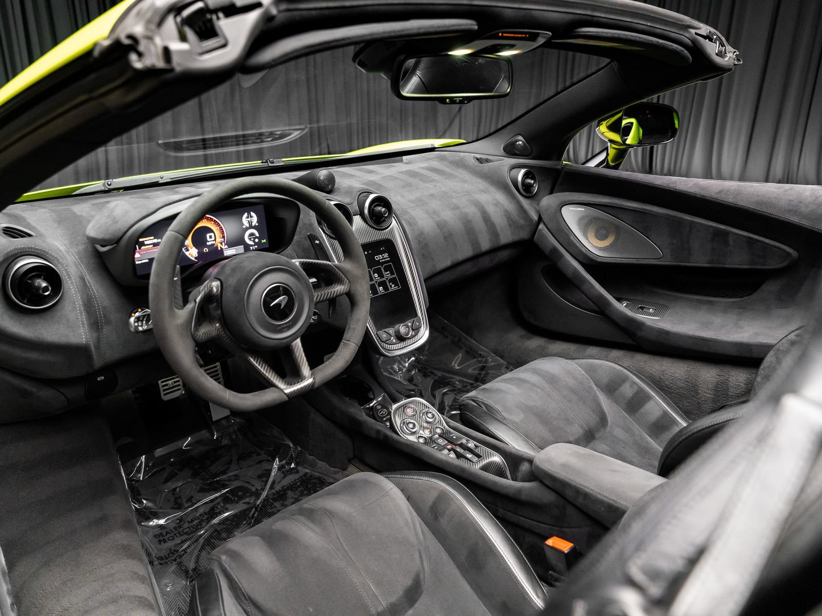 Used 2020 McLaren 600LT Spider RWD image 5