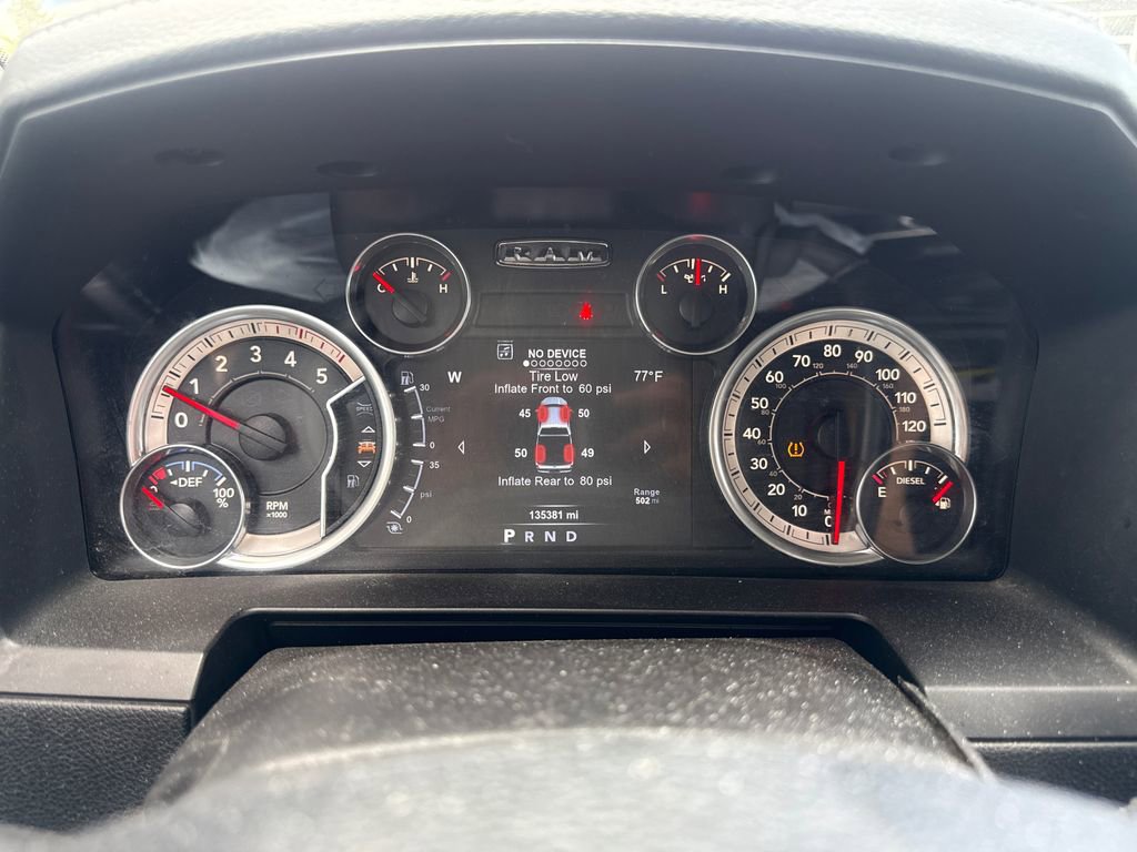 Used 2015 RAM 2500 Laramie w/ Convenience Group AWD/4WD image 13