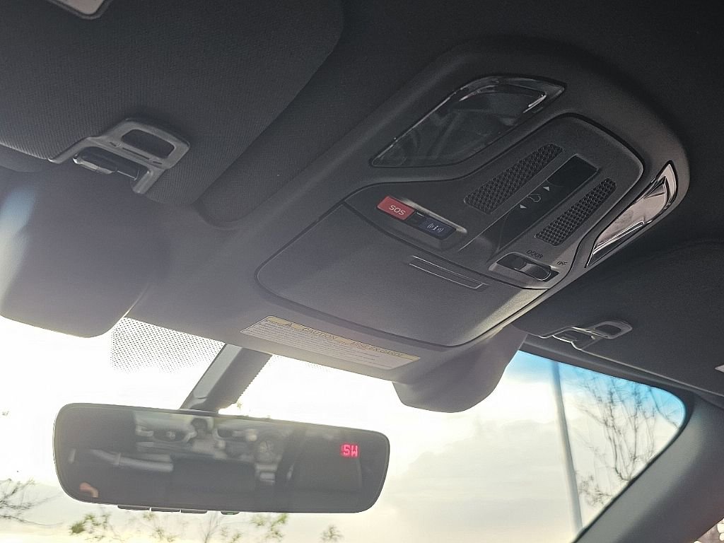 Used 2022 Subaru Outback Wilderness w/ Wilderness Package image 28