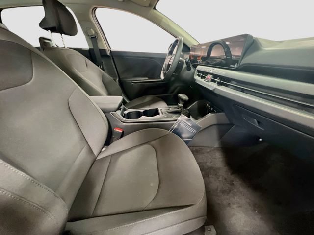 New 2026 Kia K4 FWD image 26