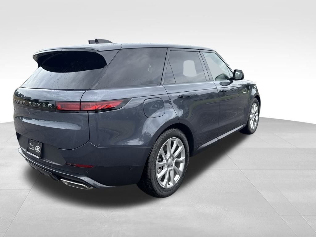 New 2024 Land Rover Range Rover Sport SE image 7