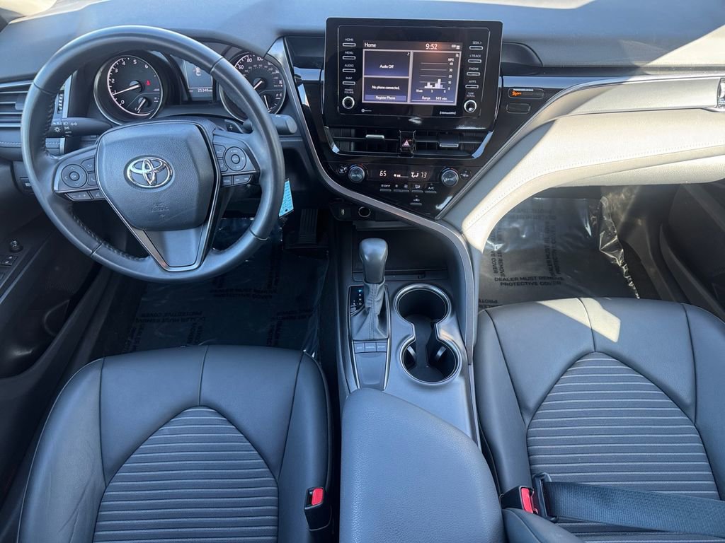 Used 2024 Toyota Camry SE FWD image 10