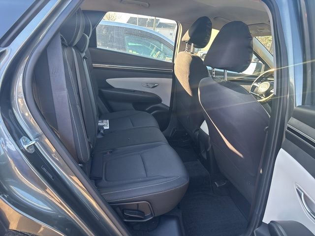 Used 2022 Hyundai Tucson SE image 8