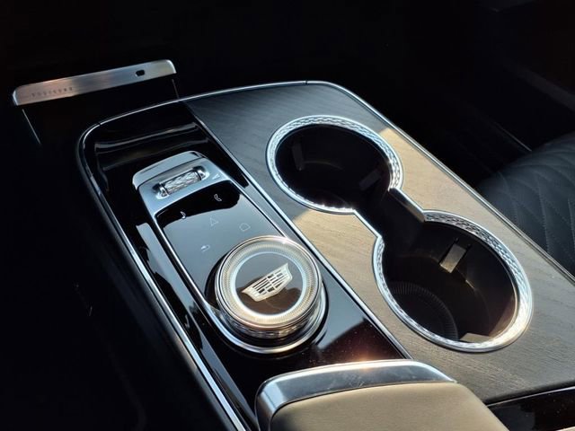 New 2026 Cadillac Lyriq V w/ Exterior Carbon Fiber Package image 32