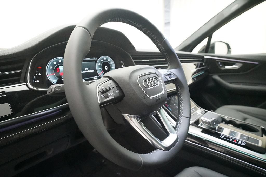 New 2026 Audi Q7 2.0T Premium Plus AWD/4WD image 8
