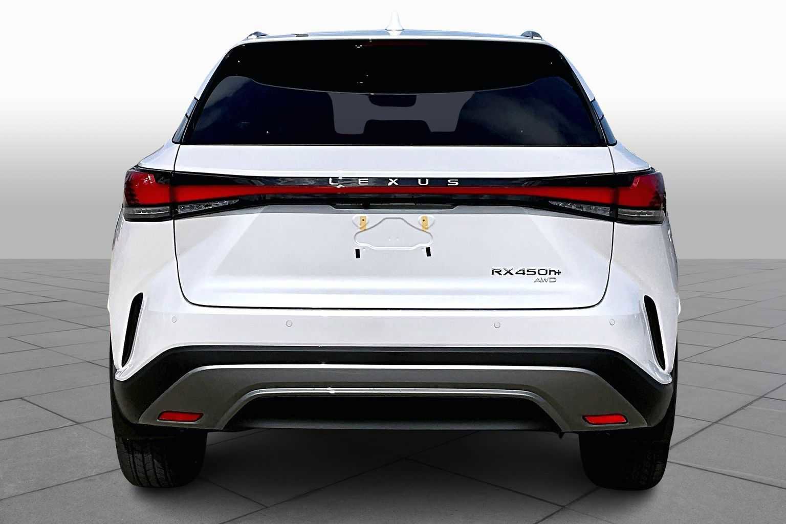 Used 2026 Lexus RX 450h Luxury w/ Convenience Package image 4