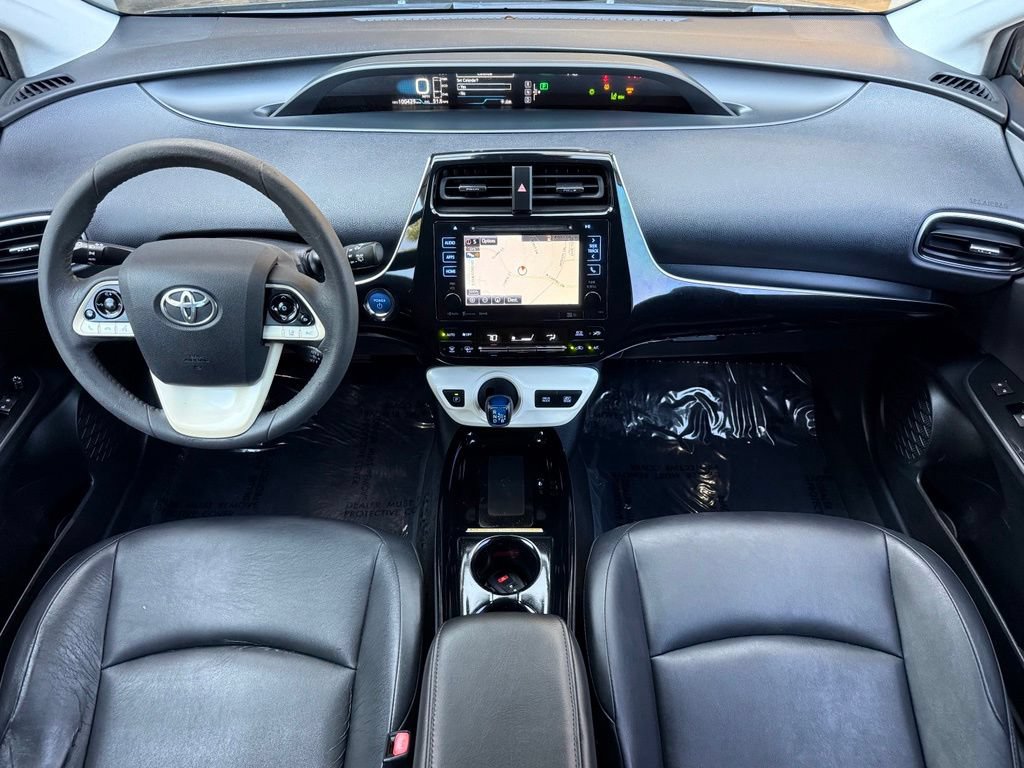 Used 2017 Toyota Prius Four FWD image 17