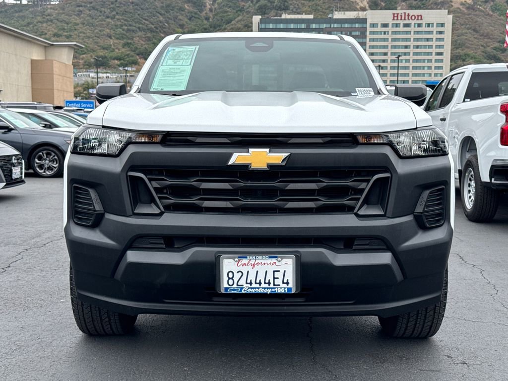 Used 2025 Chevrolet Colorado W/T RWD image 5