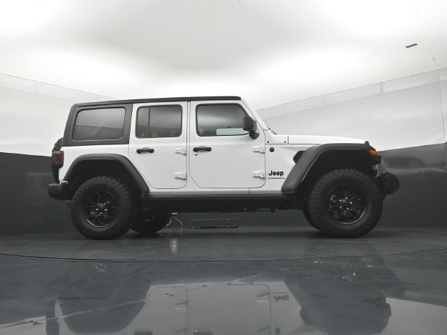 Used 2024 Jeep Wrangler Unlimited Sport AWD/4WD image 24