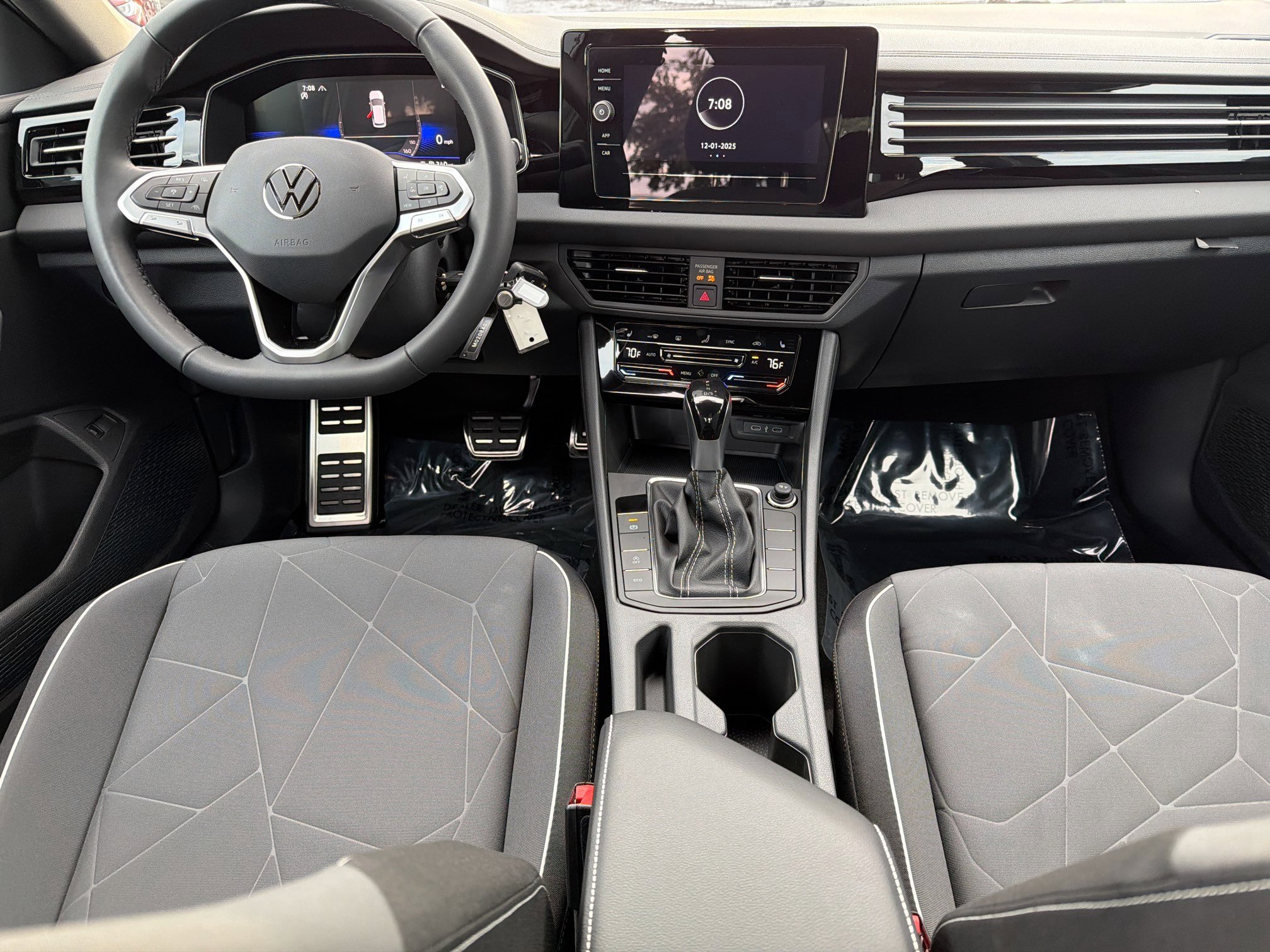 New 2026 Volkswagen Jetta Sport FWD image 17