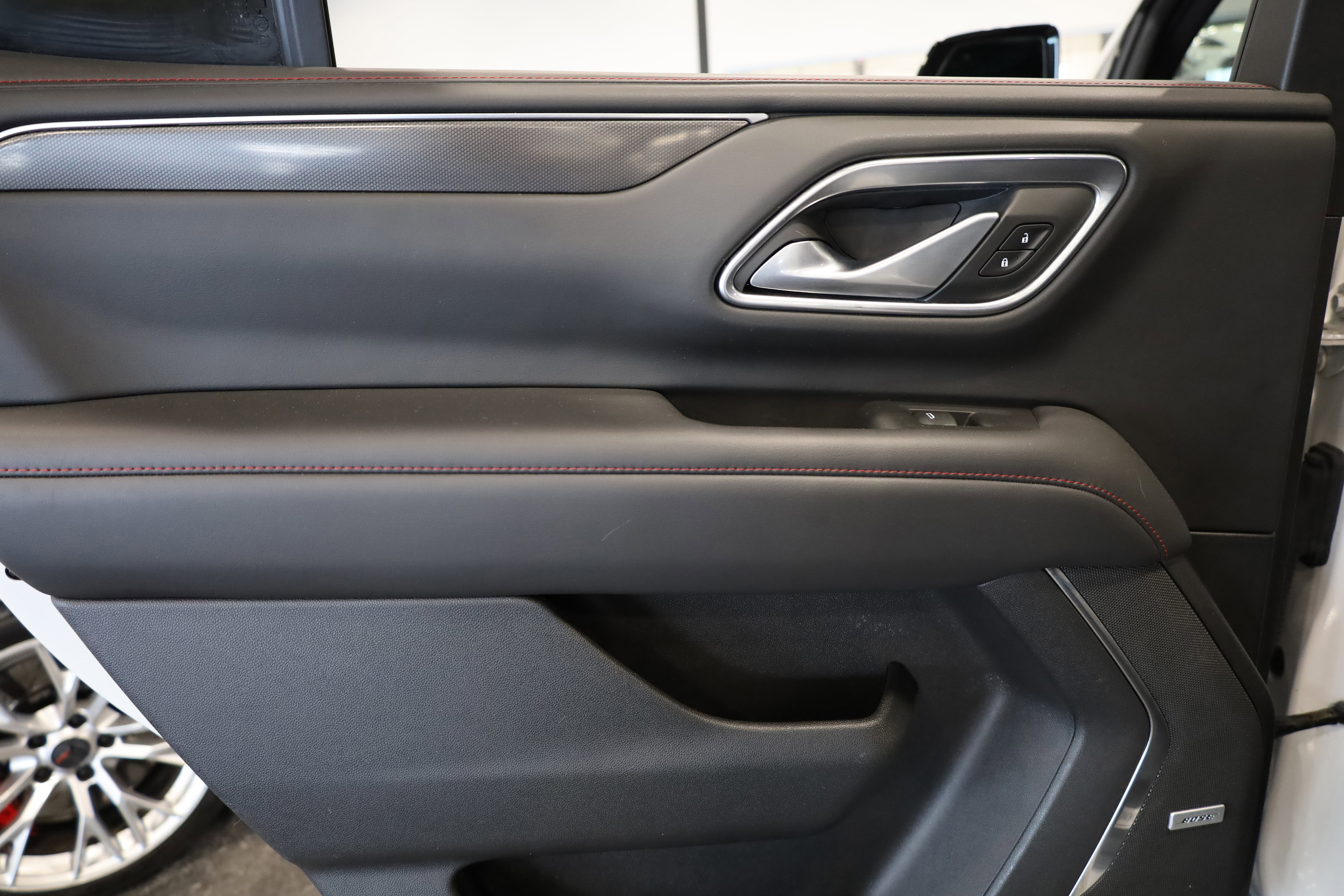 Used 2022 Chevrolet Tahoe RST w/ Luxury Package image 33