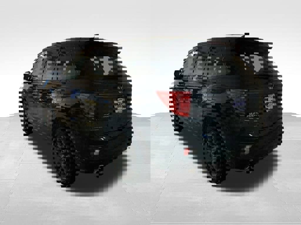 Used 2023 Honda Passport EX-L image 3