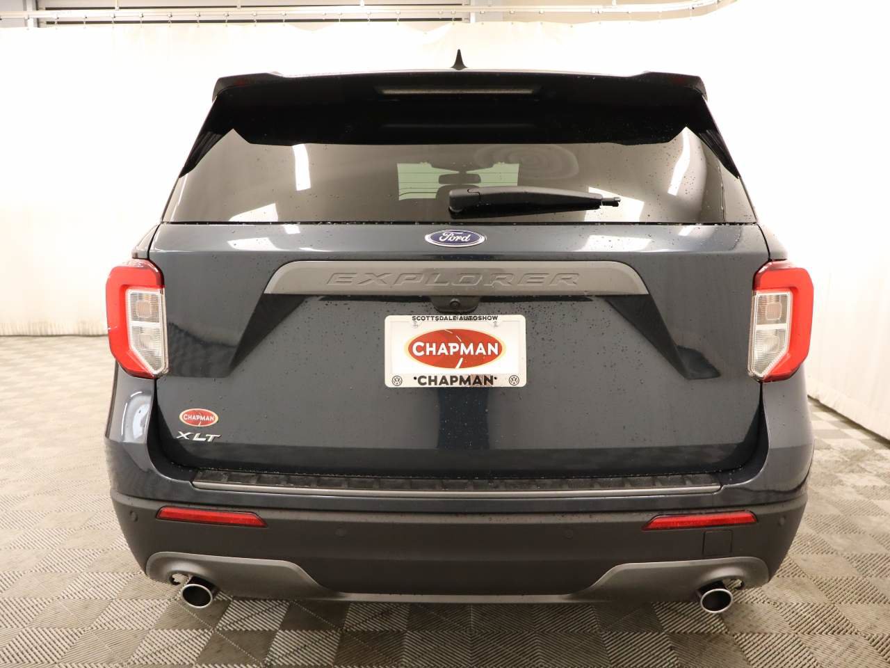 Used 2023 Ford Explorer XLT w/ Equipment Group 202A RWD image 5