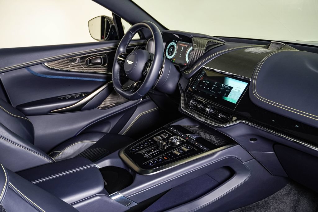 Used 2025 Aston Martin DBX 707 AWD/4WD image 16