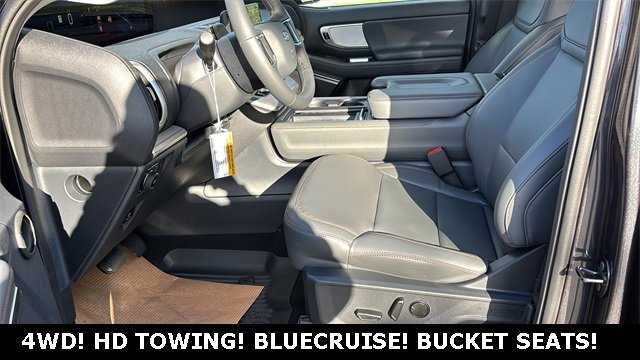 New 2025 Ford Expedition Active image 21