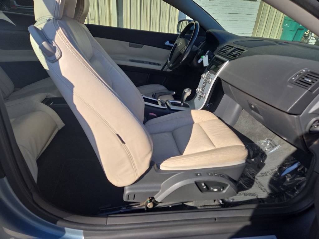 Used 2011 Volvo C70 T5 FWD image 23