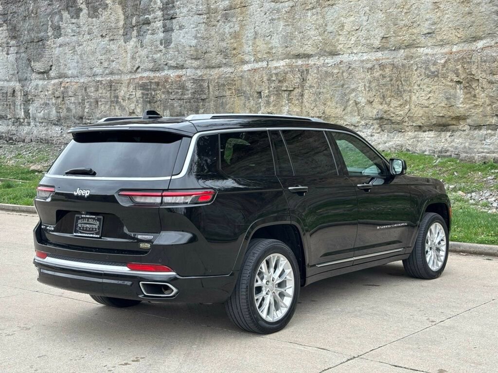 Used 2021 Jeep Grand Cherokee L Summit w/ Luxury Tech Group V image 4