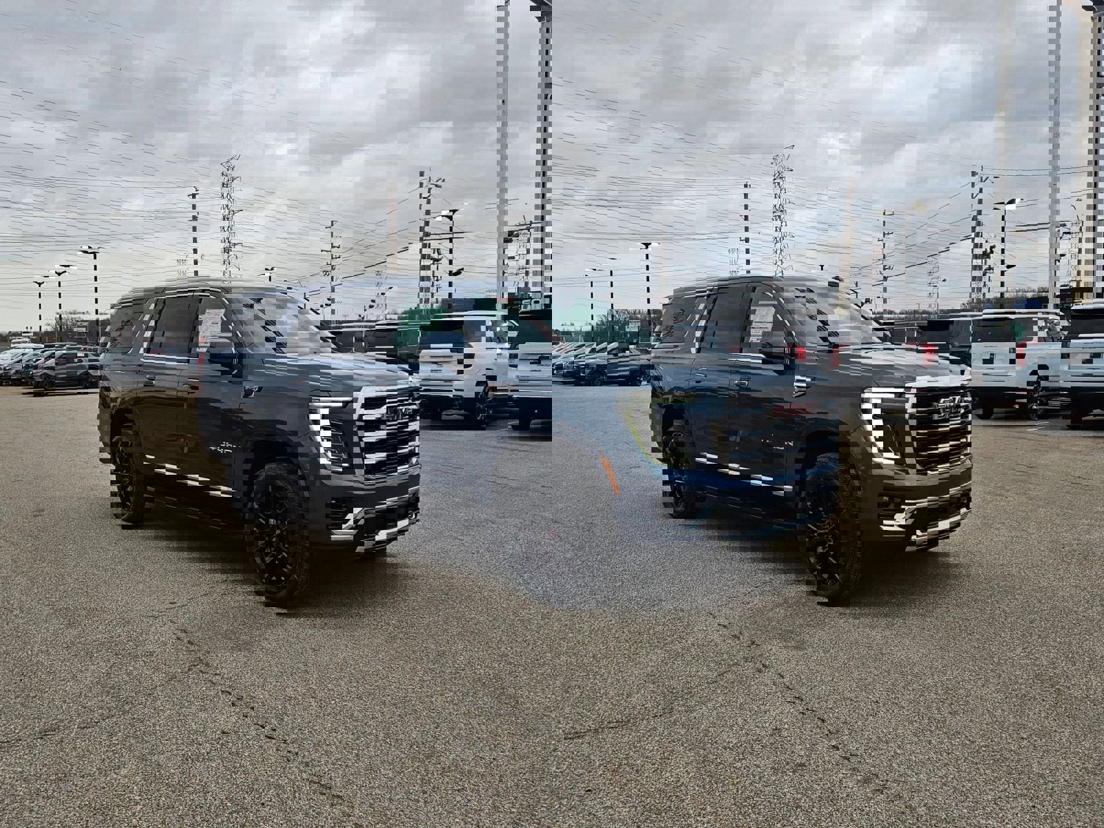 New 2026 GMC Yukon XL Elevation image 8