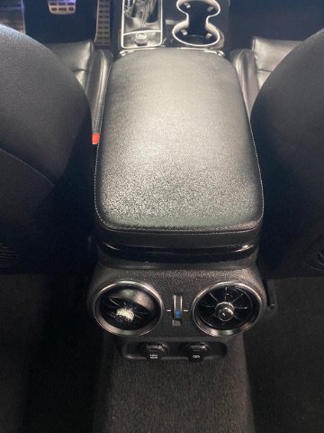 Used 2020 Kia Stinger GT-Line w/ Sun & Sound Package RWD image 14