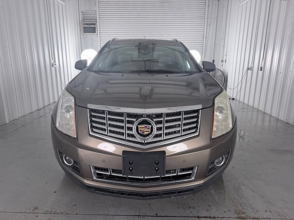 Used 2015 Cadillac SRX Premium FWD image 2