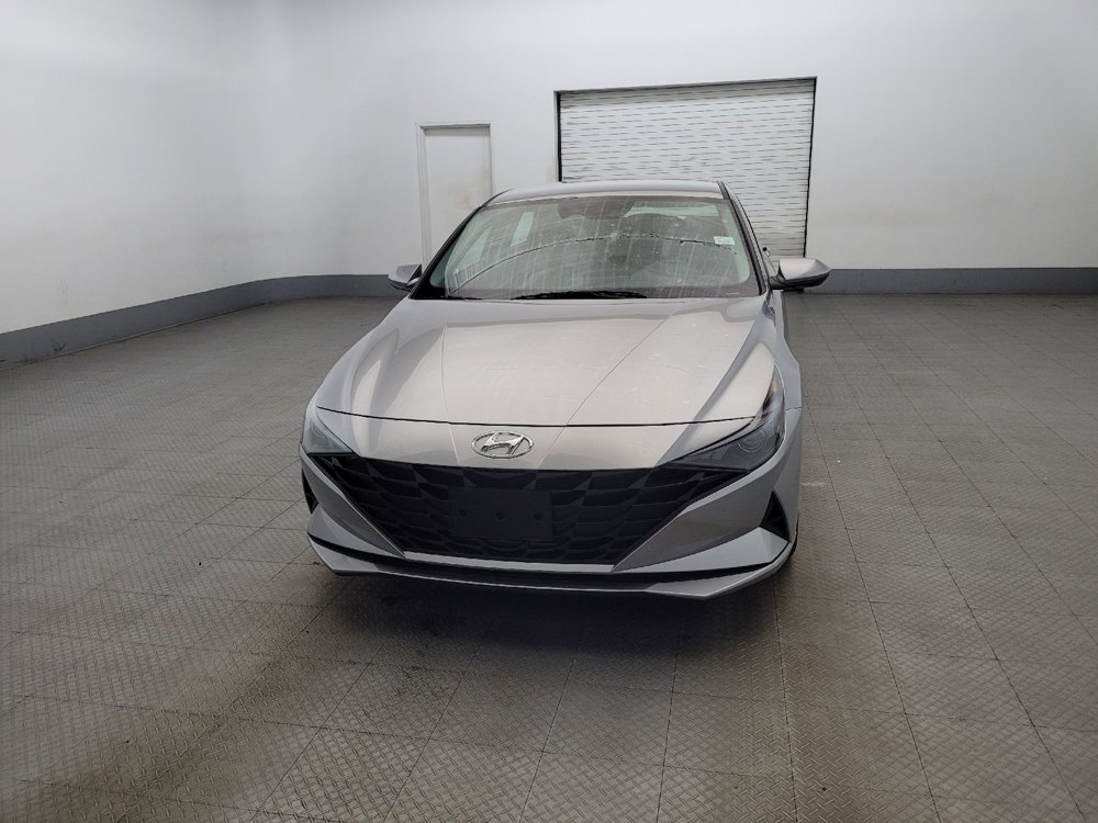 Used 2022 Hyundai Elantra SEL w/ Cargo Package image 15