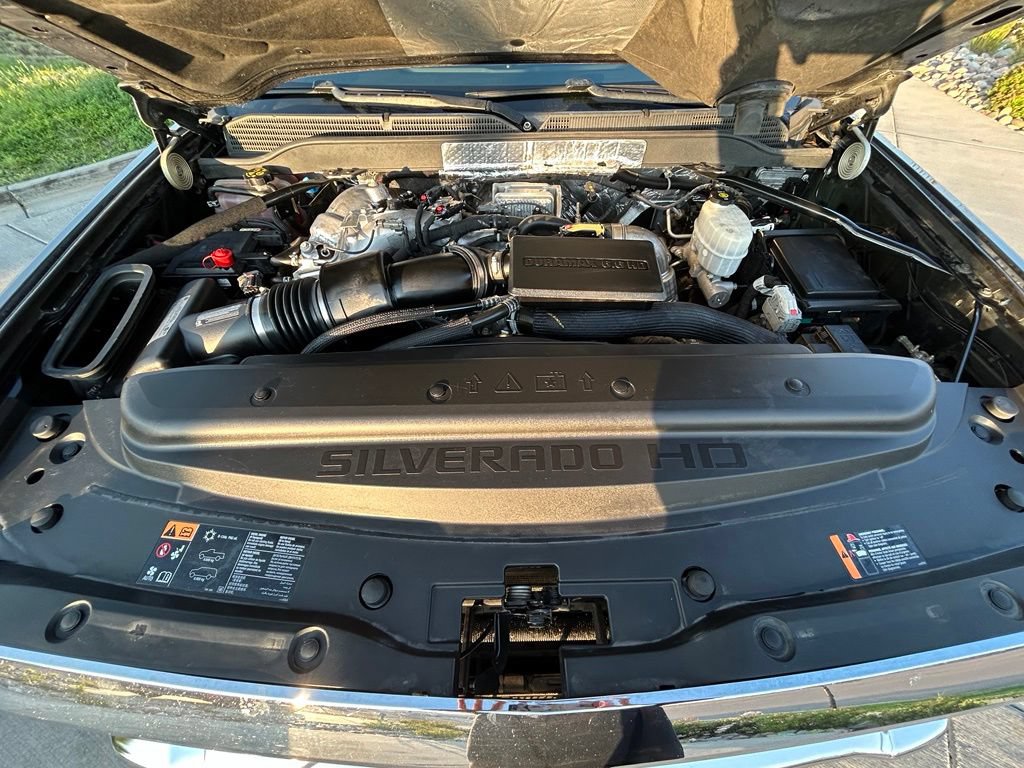 Used 2019 Chevrolet Silverado 3500 LTZ w/ Duramax Plus Package AWD/4WD image 34