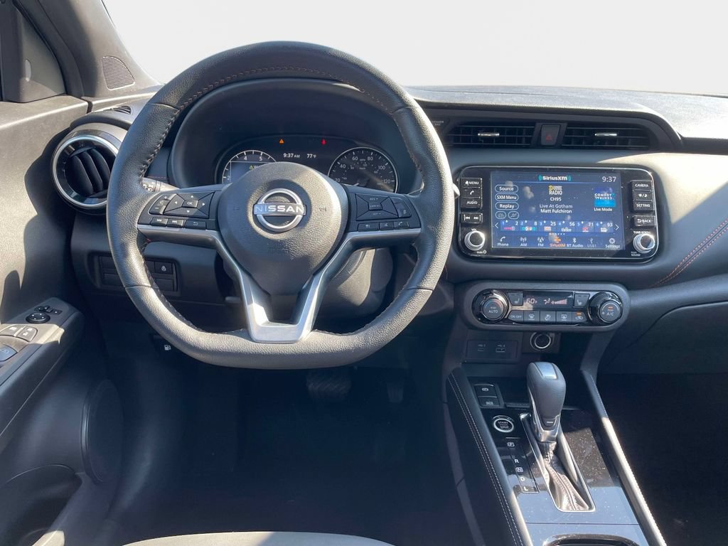Used 2023 Nissan Kicks SR w/ SR Premium Package FWD image 12