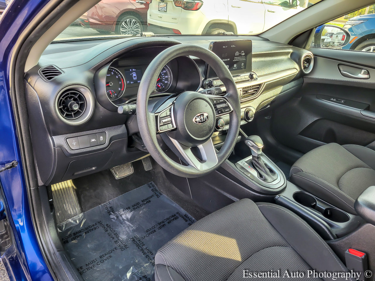 Used 2021 Kia Forte LXS FWD image 8