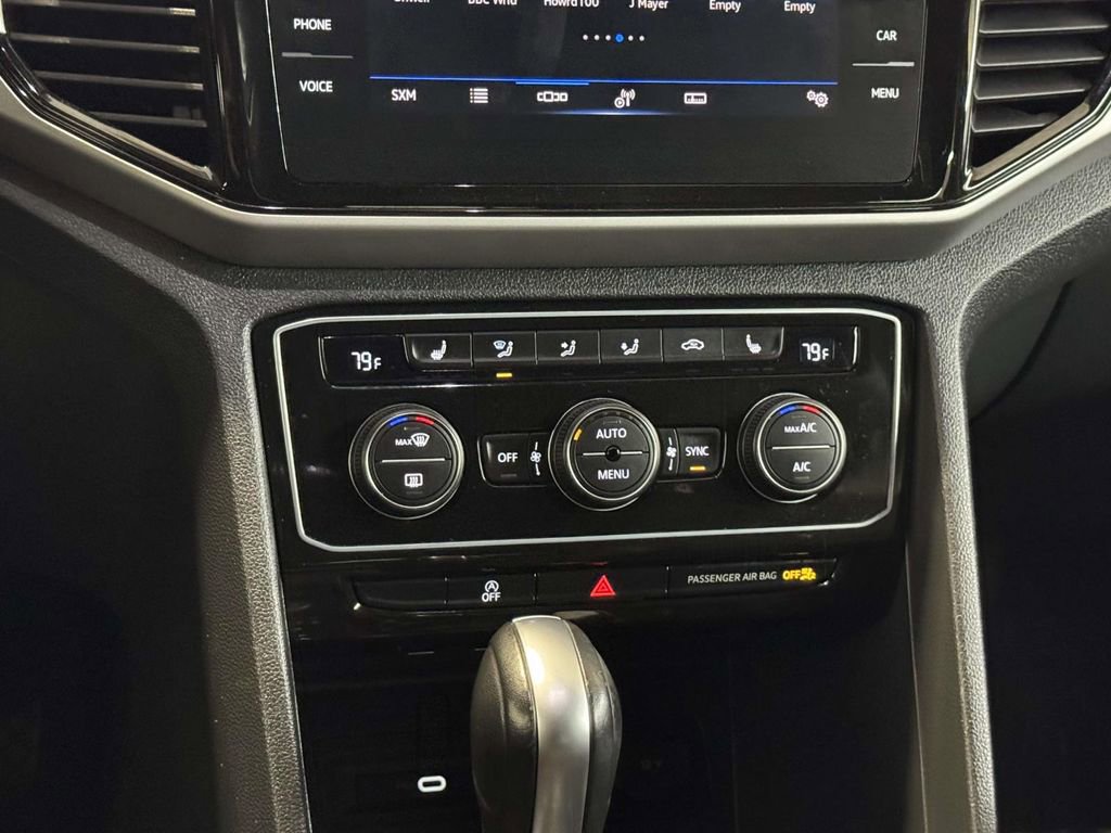 Used 2022 Volkswagen Atlas Cross Sport SE image 23